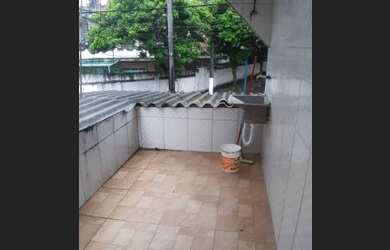 Imagem 3: Kitnet $ 700 Casa com 1 dormitório