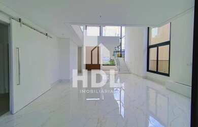 Imagem 10: Casa no Genesis 1 com 442m2 ampla e moderna