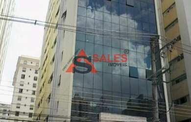 Imagem: O depósito possui 4 Vagas na garagem, 122m² de Área e está