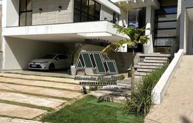 Imagem: A casa em condomínio possui 4 Dormitórios, 5 Banheiros, 5