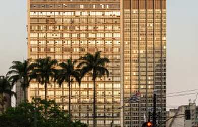 Imagem: O depósito possui 92m² de Área e está localizado em Centro