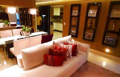 Imagem: O apartamento possui 3 Dormitórios, 3 Banheiros, 2 Vagas na