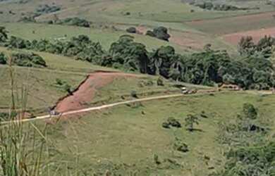 Imagem 13: Terrenos dos seus sonhos com preços que vc sempre quis, corre agende sua visita