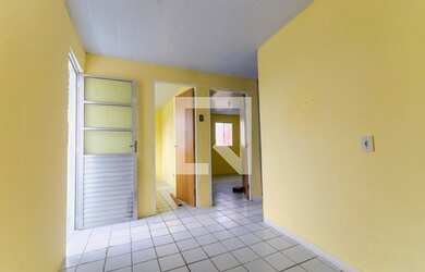 Imagem: A casa possui 2 Dormitórios, 1 Banheiro, 43m² de Área, Área