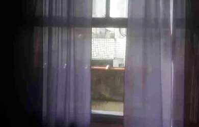 Imagem: O quarto está localizado em Ponta da Praia, Santos para alugar