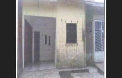 Imagem: A casa possui 2 Dormitórios, 2 Banheiros, 1 Vaga na garagem