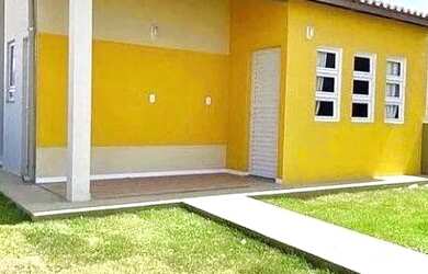 Imagem: A casa em condomínio possui 3 Dormitórios, 2 Banheiros, 1