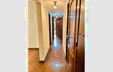 Imagem 11: Apartamento de 4 quartos para alugar no bairro None