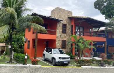 Imagem: A casa em condomínio possui 4 Dormitórios, 4 Banheiros, 1