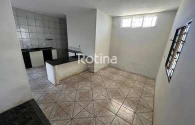 Imagem 6: Casa para alugar, 3 quartos, 1 vaga, Residencial Gramado - Uberlândia/MG...