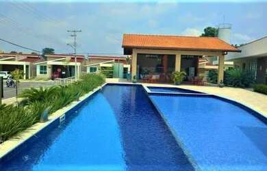 Imagem: A casa em condomínio possui 3 Dormitórios, 3 Banheiros, 3