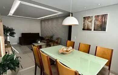 Imagem: A casa à venda possui 3 Dormitórios, 2 Banheiros, 3 Vagas