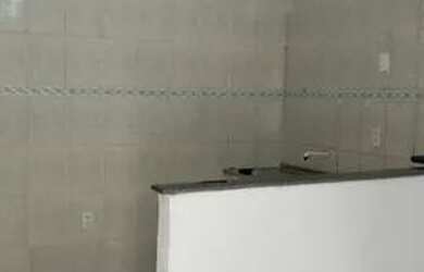 Imagem 3: Apartamento térreo com 1/4 amplo na Rua José de Abreu Vieira