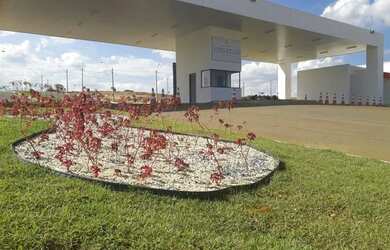 Imagem: O terreno possui 300m² de Área e está localizado em Jardim