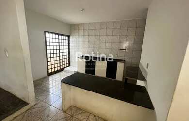 Imagem 8: Casa para alugar, 3 quartos, 1 vaga, Residencial Gramado - Uberlândia/MG...