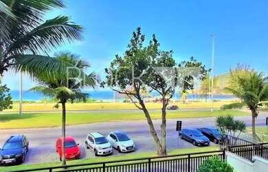 Imagem: O apartamento possui 2 Dormitórios, 2 Banheiros, 2 Vagas na