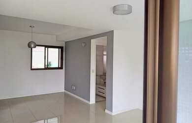 Imagem 2: Apartamento de 2 quartos com área privativa de 112,00 m² e 2 garagens...