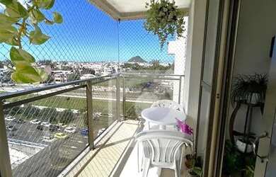 Imagem: O apartamento possui 2 Dormitórios, 2 Banheiros, 2 Vagas na