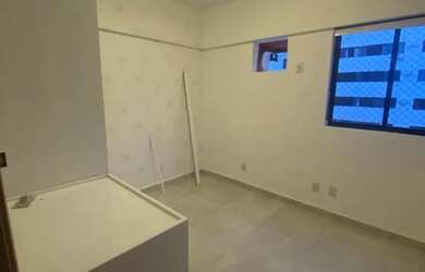 Imagem 3: PS.: ALUGO APTO 2/4 QUARTOS E VARANDA NA PONTA VERDE