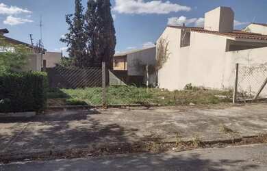 Imagem: O terreno possui 283m² de Área e está localizado em Chácara