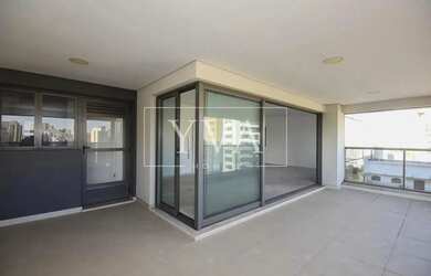 Imagem 3: Novo com espaçosa varanda gourmet integrada no Campo Belo