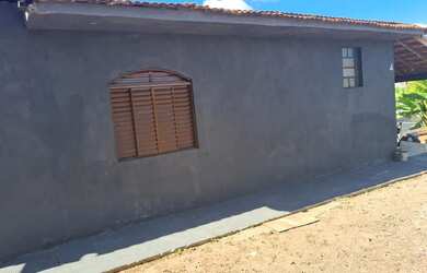 Imagem 8: Casa em Atibaia ZAP. Varanda, 120000m² de Área, 2 Vagas na garageme2...