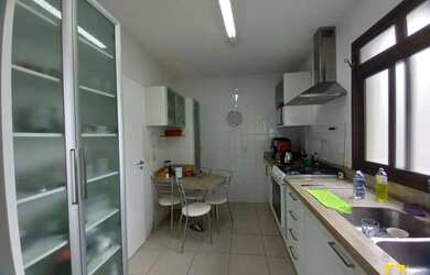 Imagem 16: Apto com 3 dormitórios suíte , lavabo, sacada com churrasqueira, 2 vagas...