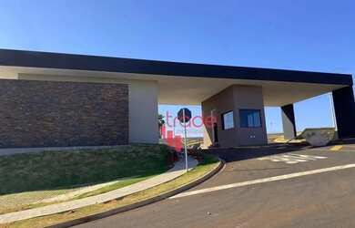 Imagem: O terreno possui 344m² de Área e está localizado em Quinta