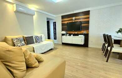 Imagem: O apartamento à venda possui 3 Dormitórios, Acomodam 7 pessoas