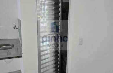 Imagem 4: Galpão para Locação em Salvador, Itapuã, 1 banheiro, 2 vagas