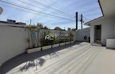 Imagem 9: Casa Padrão no Portão, 220m2, 3 Quartos sendo 1 Suíte, 3 Vagas Cobertas....