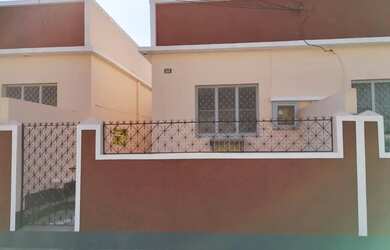 Imagem: A casa possui 1 Dormitório, 1 Banheiro, 40m² de Área e está