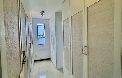 Imagem: O apartamento possui 1 Dormitório, 1 Banheiro, 232m² de Área