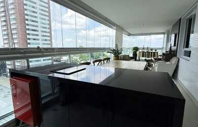 Imagem: O apartamento possui 3 Dormitórios, 4 Banheiros, 2 Vagas na