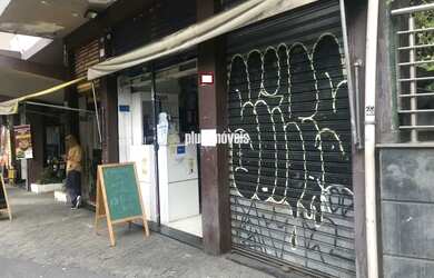 Imagem: O depósito possui 185m² de Área e está localizado em Paraíso