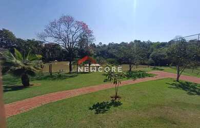 Imagem: O terreno possui 250m² de Área, Imóvel novo e está localizado