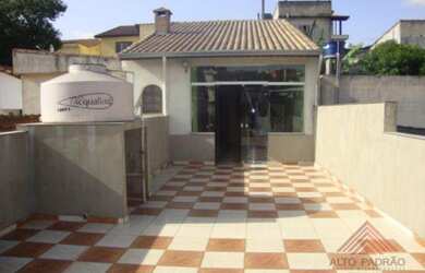 Imagem: A casa possui 3 Dormitórios, 2 Banheiros, 3 Vagas na garagem