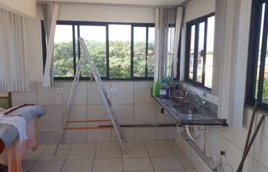 Imagem: A kitnet possui 1 Dormitório, 1 Banheiro e está localizado