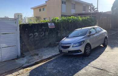 Imagem: O terreno possui 340m² de Área e está localizado em Vila