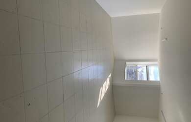 Imagem: O depósito possui 207m² de Área e está localizado em Caminho