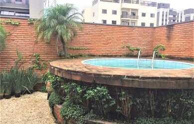 Imagem: O apartamento na cobertura possui 4 Dormitórios, 4 Banheiros