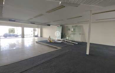 Imagem: O depósito possui 309m² de Área e está localizado em Santa