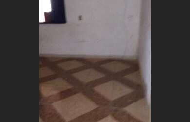 Imagem 2: Vendo casa rua pública. 1 Vaga na garageme2 Dormitórios