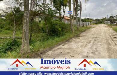 Imagem: O terreno possui 360m² de Área e está localizado em Balneário