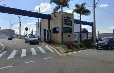 Imagem: O terreno possui 125m² de Área e está localizado em Caucaia