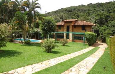 Imagem 1: Casa no Condom?nio Retiro do Chal? - Brumadinho/MG