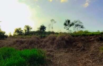 Imagem 2: Lote/Terreno para venda tem 600 metros quadrados em Centro - Nazaré Paulista...