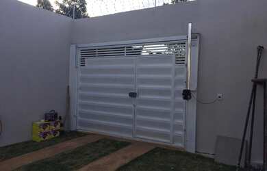 Imagem: A chácara possui 300m² de Área e está localizado em Vale