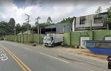 Imagem: O depósito possui 2.276m² de Área e está localizado em