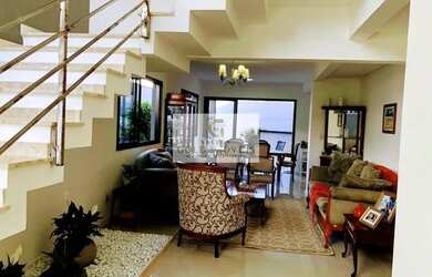 Imagem: A casa em condomínio possui 3 Dormitórios, 3 Banheiros, 2